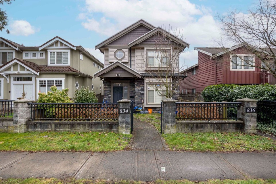 Photo 2 at 834 W 69th Avenue, Marpole, Vancouver West