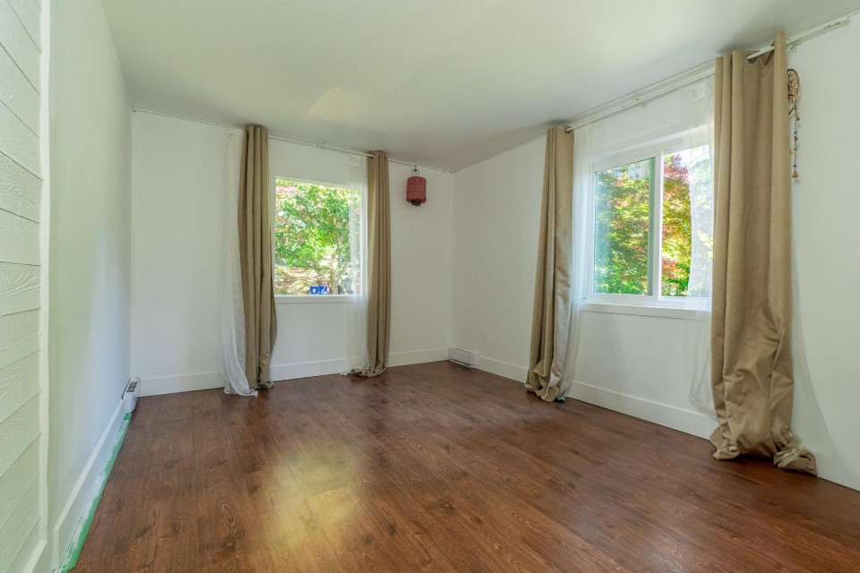 Photo 17 at 2664 Rosebery Avenue, Queens, West Vancouver