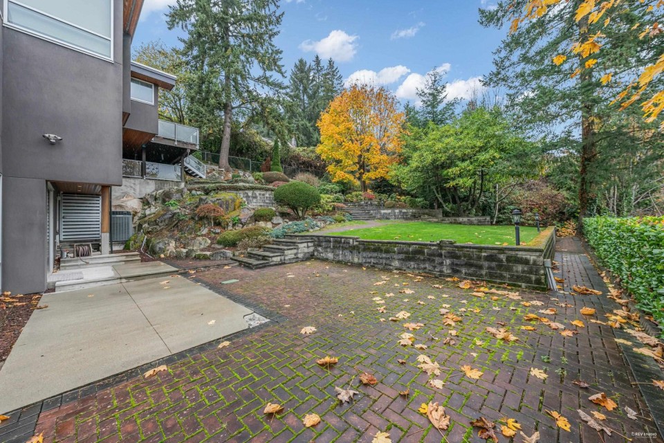 Photo 35 at 420 N Oxley Street, West Bay, West Vancouver