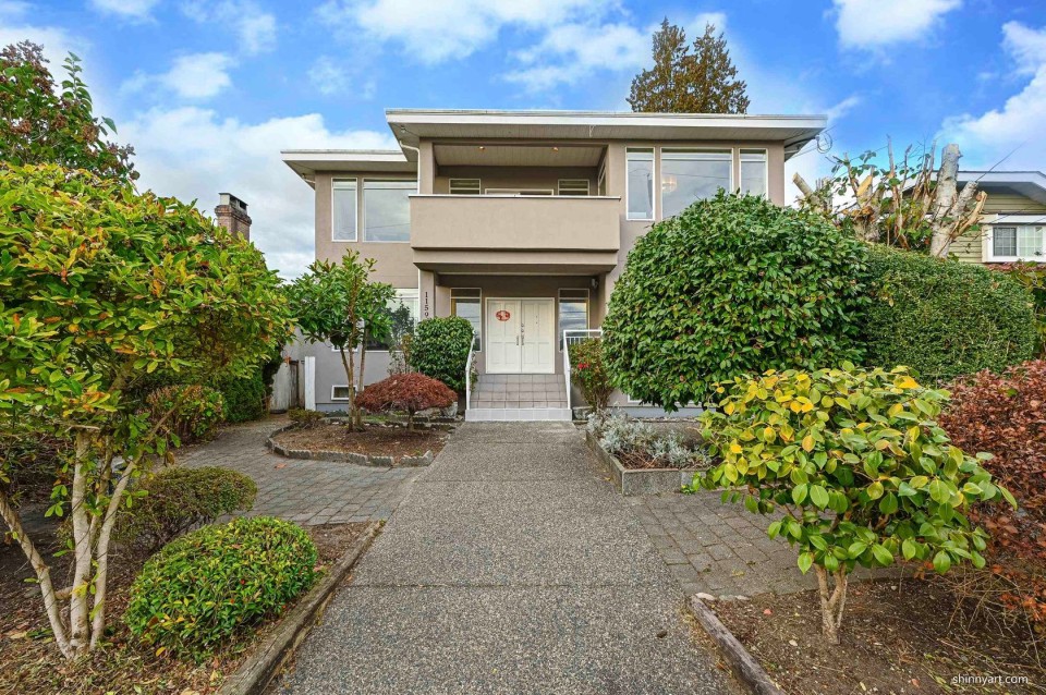 Photo 1 at 1159 Inglewood Avenue, Ambleside, West Vancouver