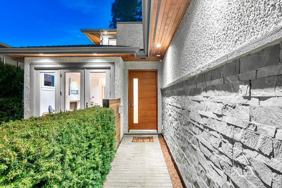 Photo 3 at 6455 Pitt Street, Gleneagles, West Vancouver