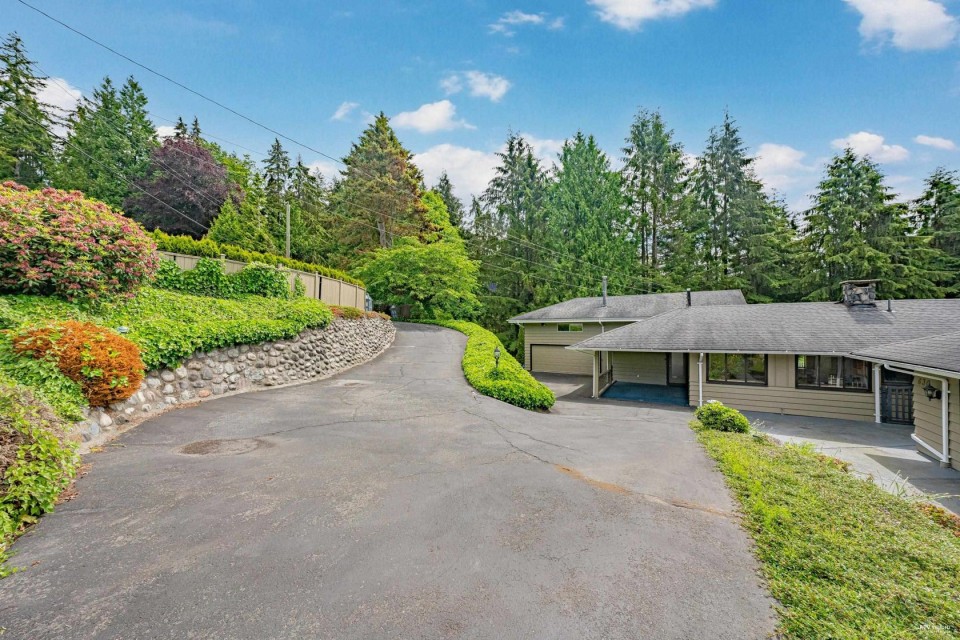 Photo 12 at 630 Holmbury Place, British Properties, West Vancouver