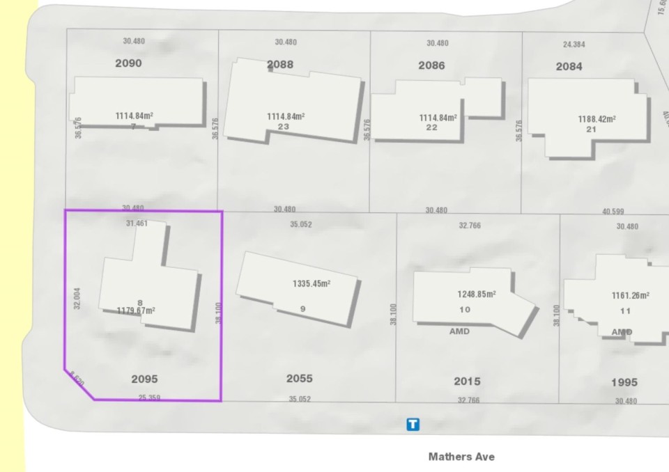 Photo 3 at 2095 Mathers Avenue, Ambleside, West Vancouver