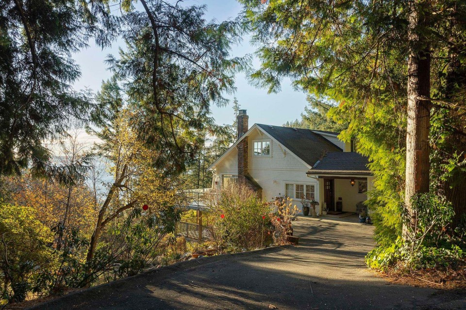 Photo 6 at 4778 Marine Drive, Olde Caulfeild, West Vancouver