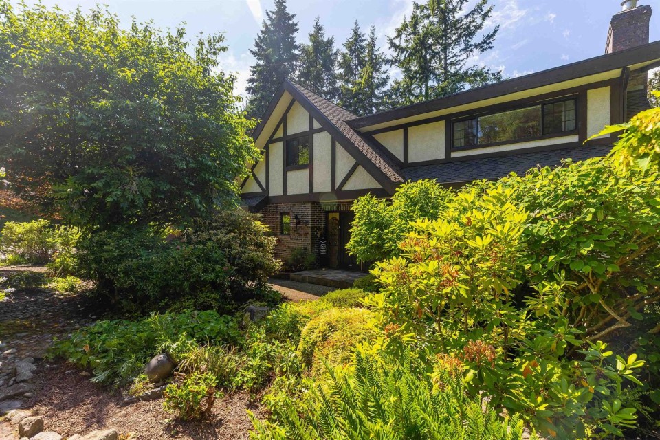 Photo 2 at 5704 Westport Road, Eagle Harbour, West Vancouver