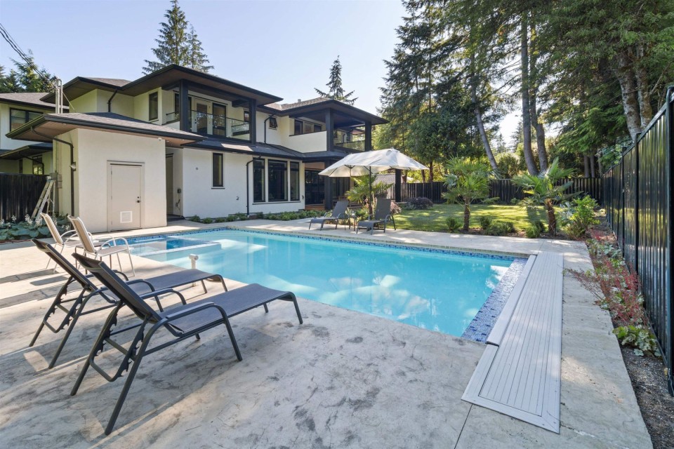 Photo 37 at 565 Mathers Avenue, British Properties, West Vancouver