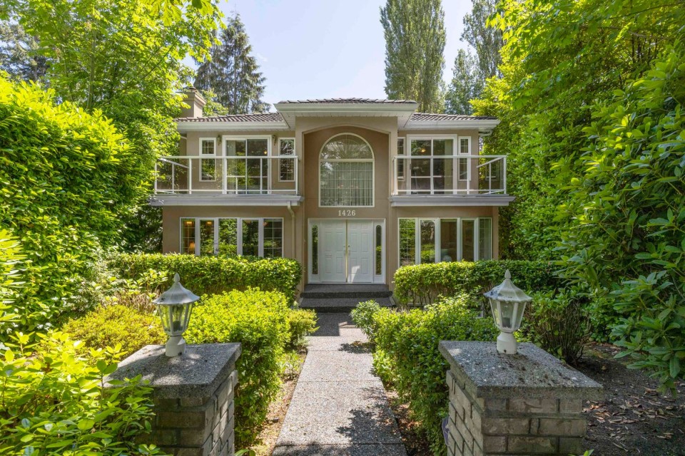 Photo 1 at 1426 Fulton Avenue, Ambleside, West Vancouver