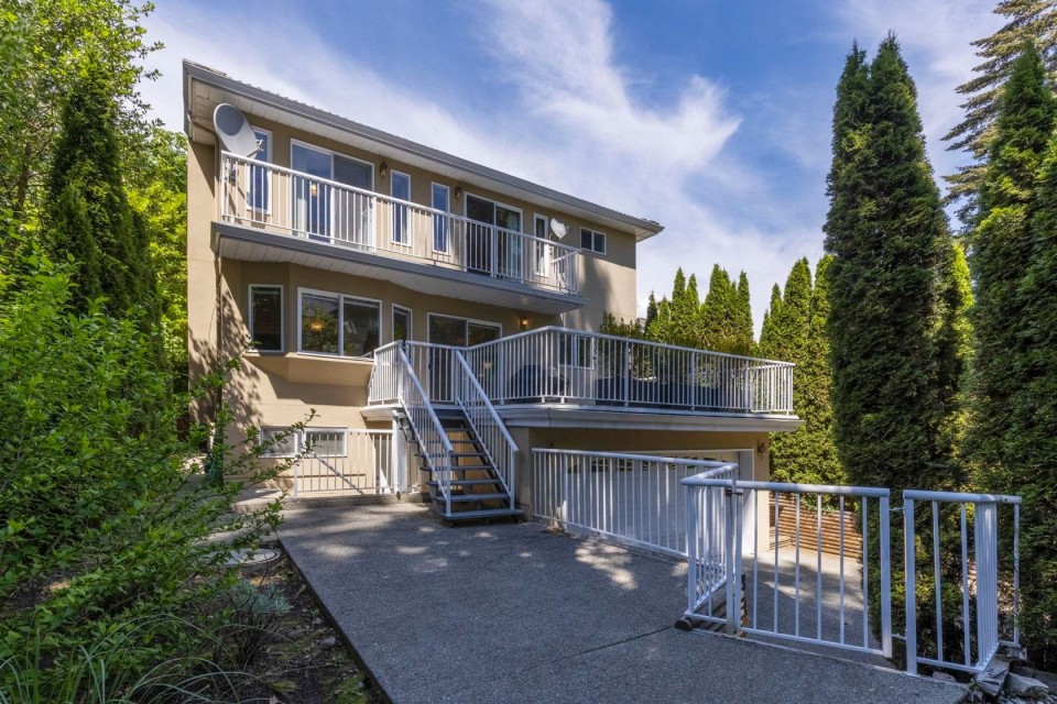 Photo 25 at 1426 Fulton Avenue, Ambleside, West Vancouver