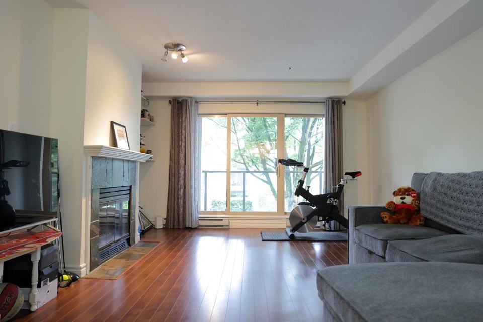 Photo 4 at 205 - 980 W 21st Avenue, Cambie, Vancouver West