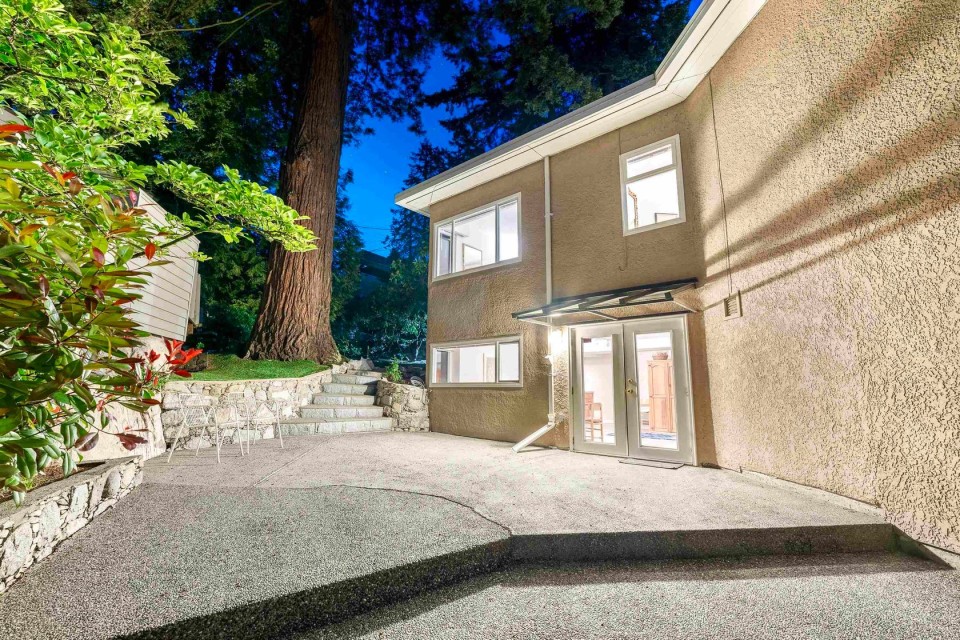 Photo 40 at 4184 Rose Crescent, Sandy Cove, West Vancouver