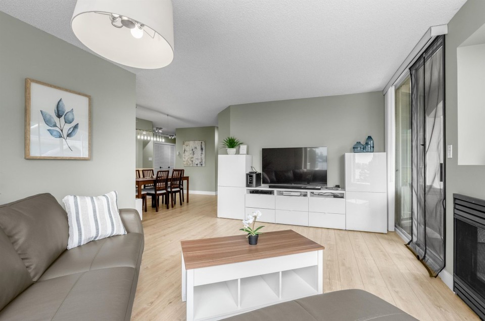 Photo 6 at 304 - 168 Chadwick Court, Lower Lonsdale, North Vancouver