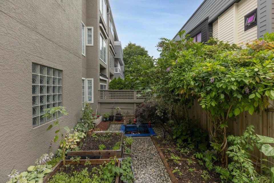 Photo 16 at 110 - 125 W 18th Street, Central Lonsdale, North Vancouver