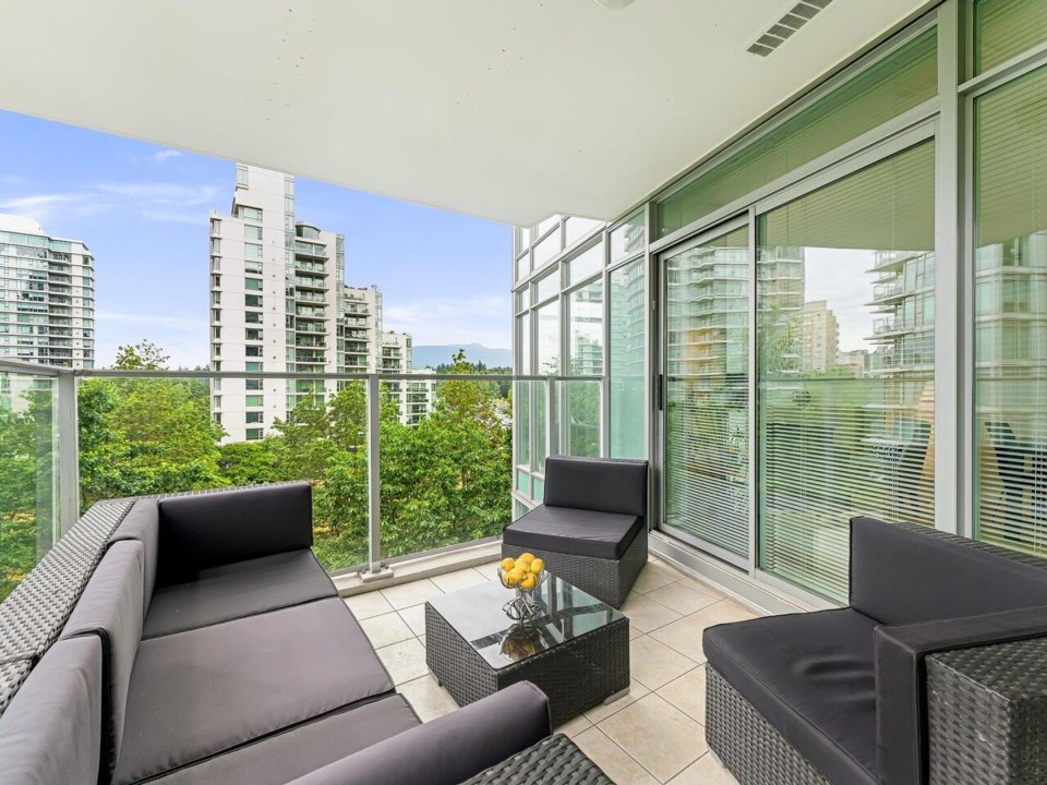 Photo 4 at 601 - 1650 Bayshore Drive, Coal Harbour, Vancouver West