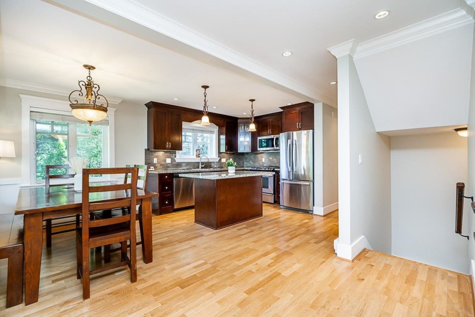 Photo 10 at 3375 Chesterfield Avenue, Upper Lonsdale, North Vancouver