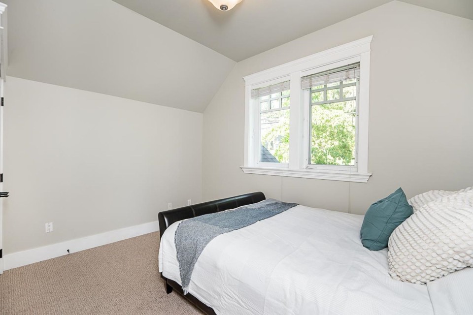 Photo 27 at 3375 Chesterfield Avenue, Upper Lonsdale, North Vancouver