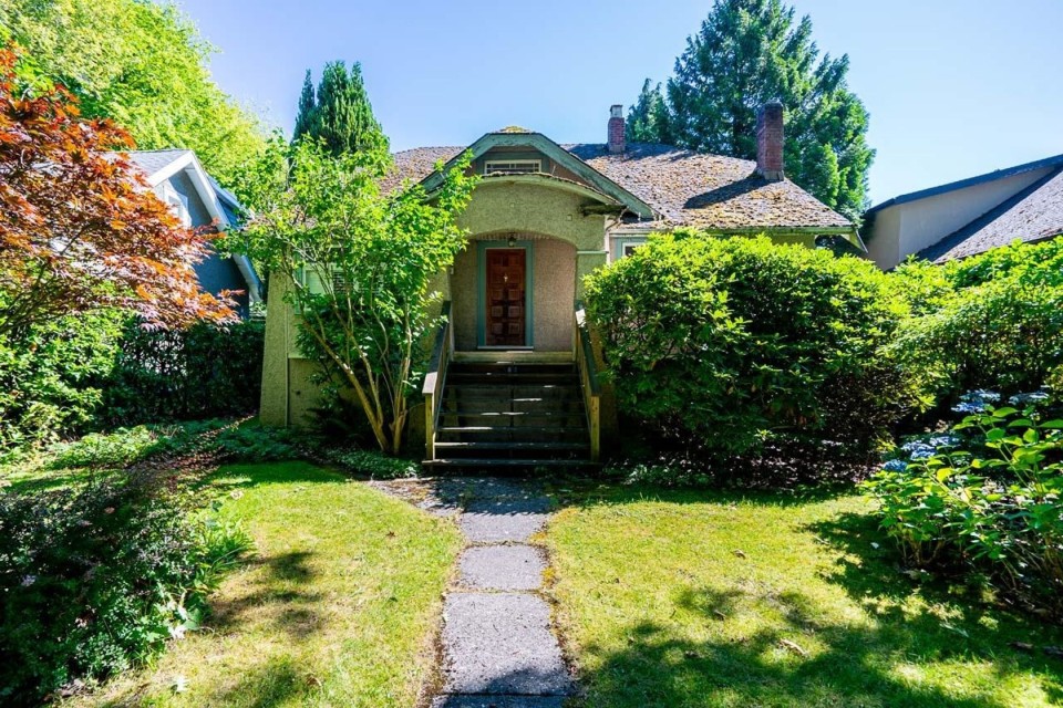 Photo 3 at 4430 Blenheim Street, MacKenzie Heights, Vancouver West