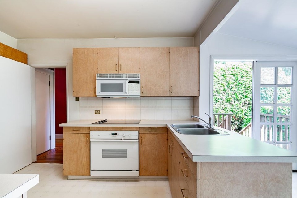 Photo 10 at 4430 Blenheim Street, MacKenzie Heights, Vancouver West