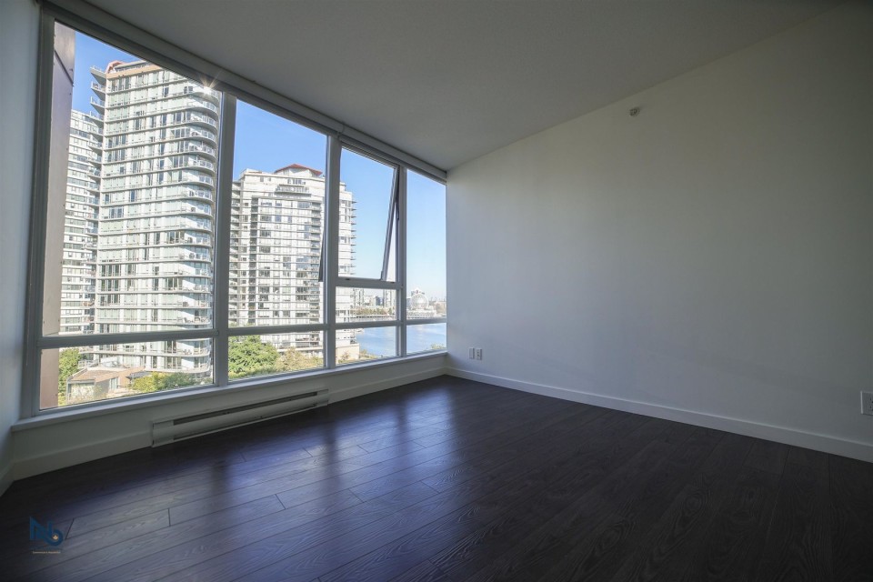 Photo 12 at 906 - 980 Cooperage Way, Yaletown, Vancouver West