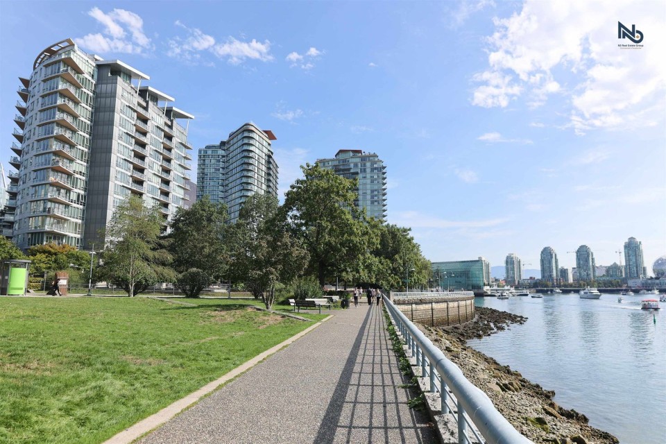 Photo 17 at 906 - 980 Cooperage Way, Yaletown, Vancouver West